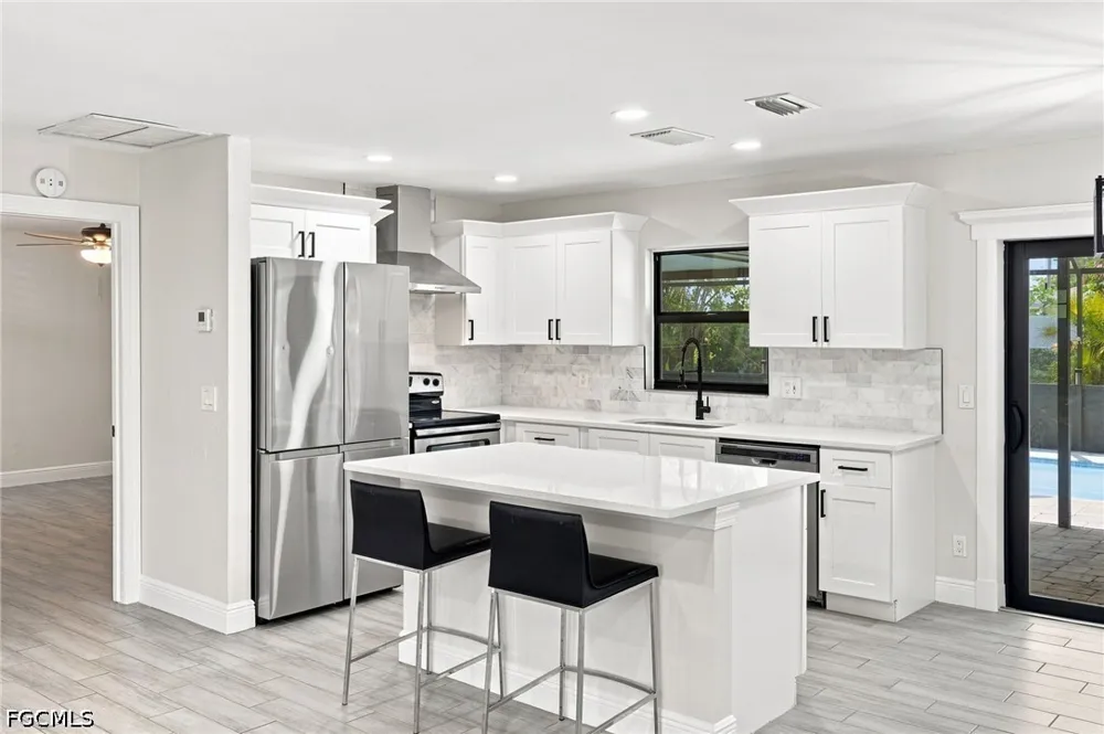 SE 11th Street Cape Coral, FL 33990