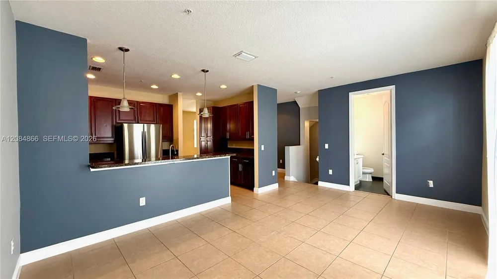 3843 NW 5th Ter Boca Raton, FL 33431