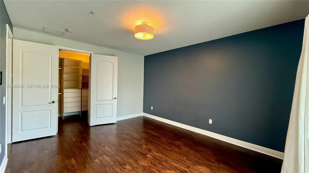 3843 NW 5th Ter Boca Raton, FL 33431