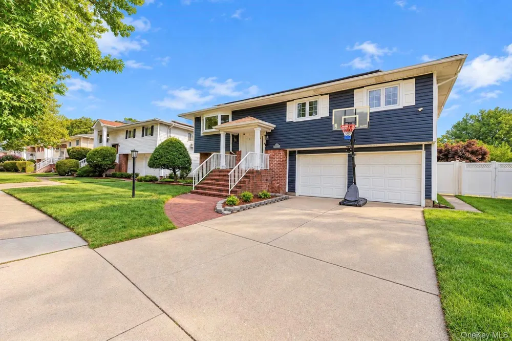 1020 Wood Park Drive Baldwin, NY 11510