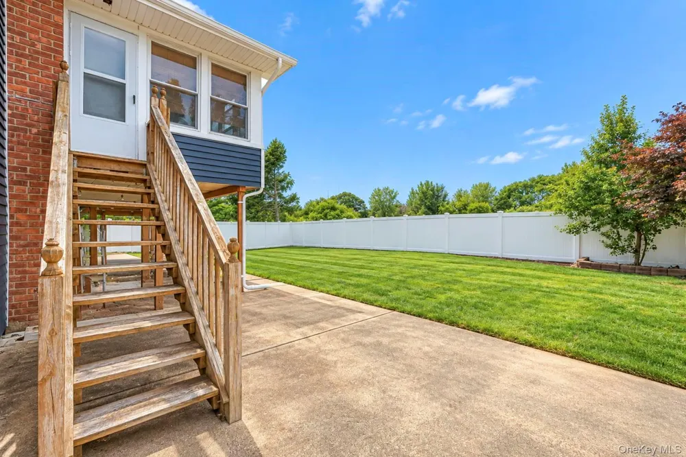 1020 Wood Park Drive Baldwin, NY 11510