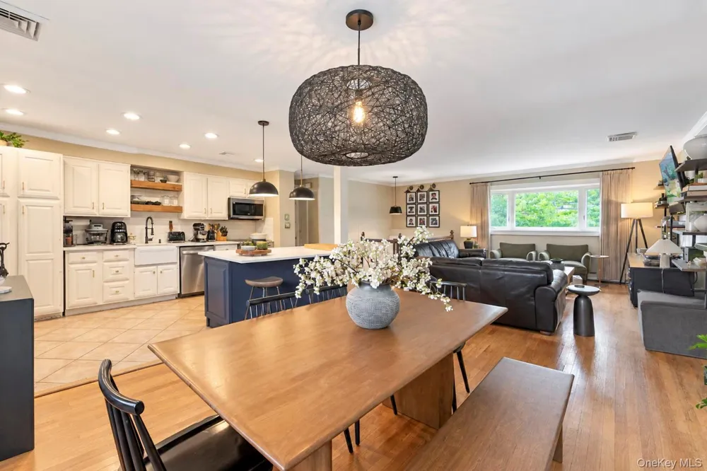 1020 Wood Park Drive Baldwin, NY 11510