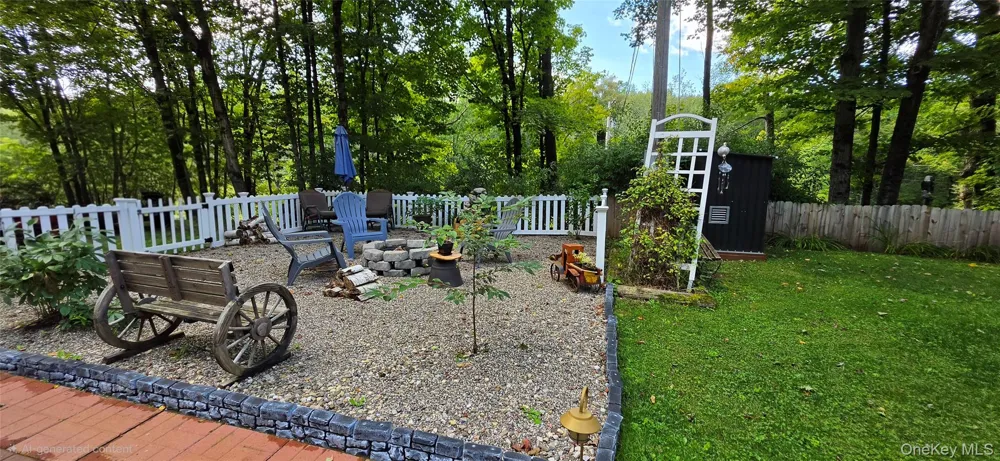 42 Gabriel Road Cochecton, NY 12726