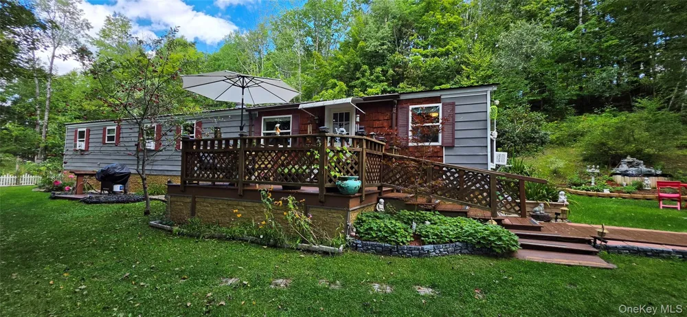 42 Gabriel Road Cochecton, NY 12726