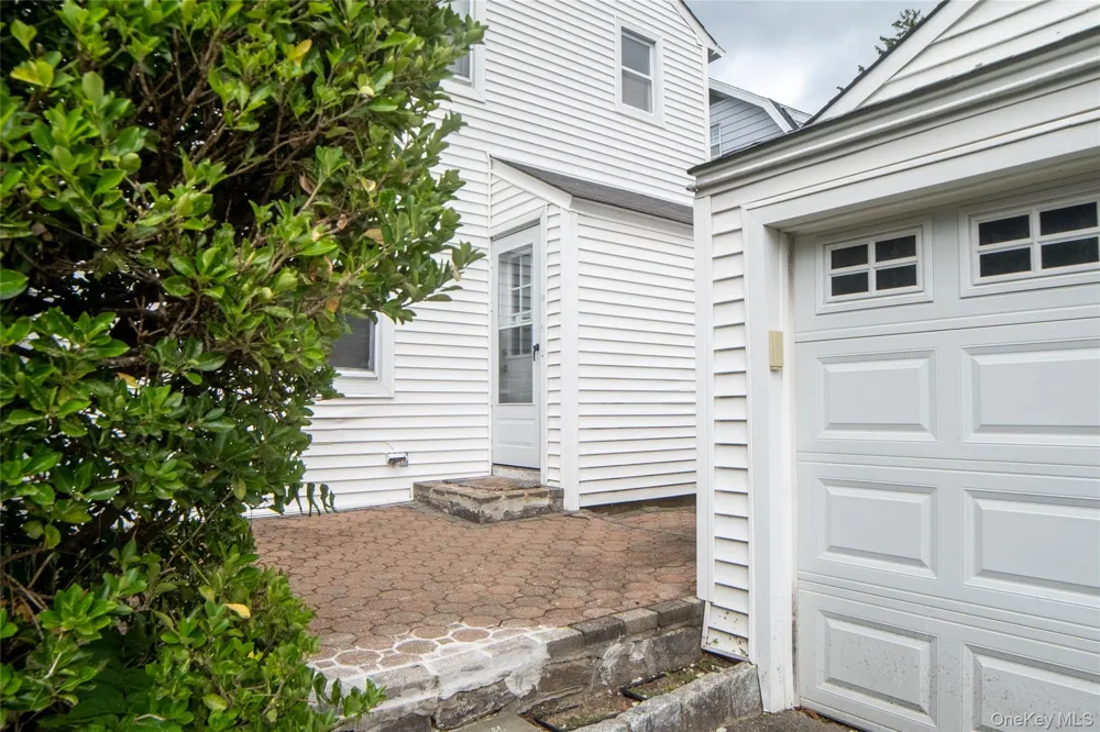 154 Bell Road Scarsdale, NY 10583