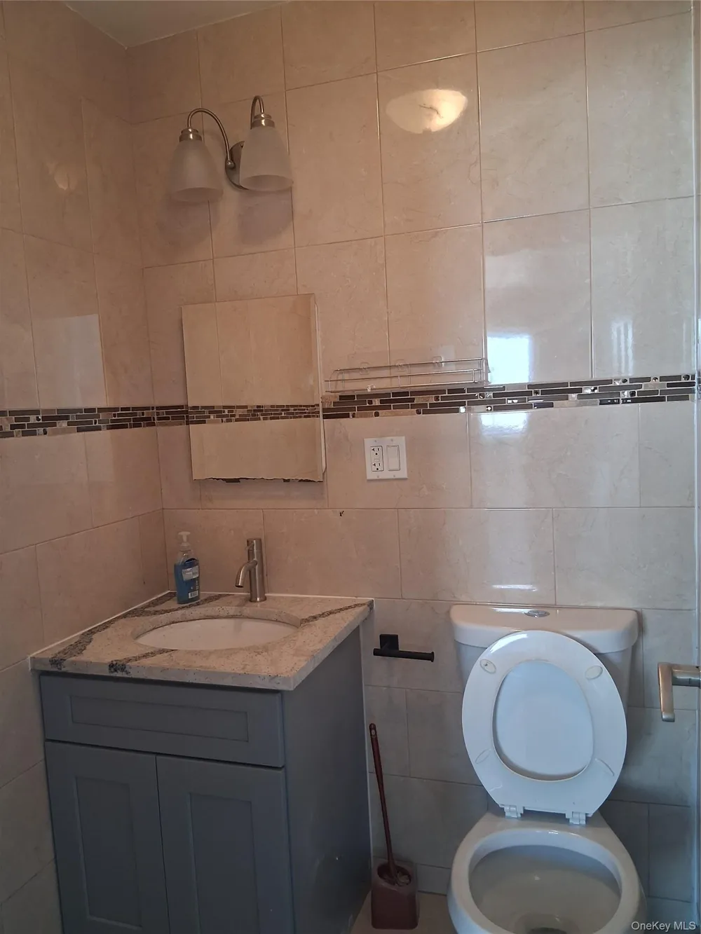 15115 82nd Street #3 floor Howard Beach, NY 11414