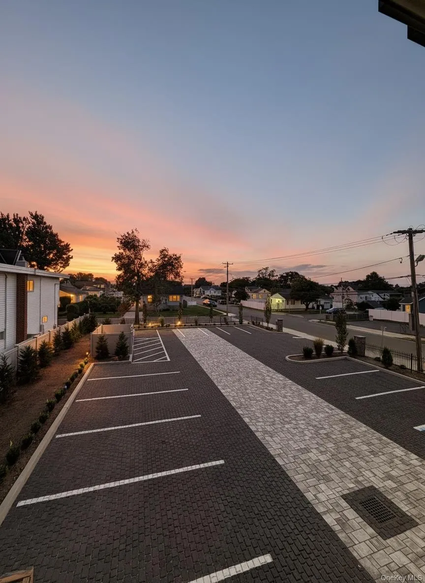 1220 Doges Promenade #1A Copiague, NY 11757
