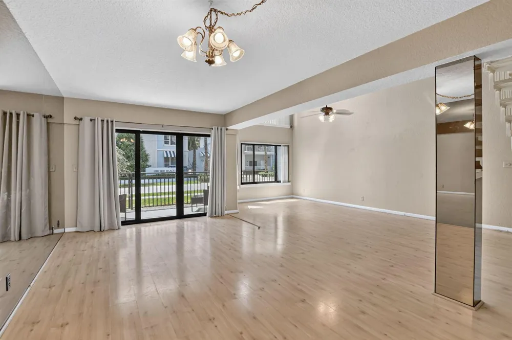 665 SE 21st Avenue #102 Deerfield Beach, FL 33441
