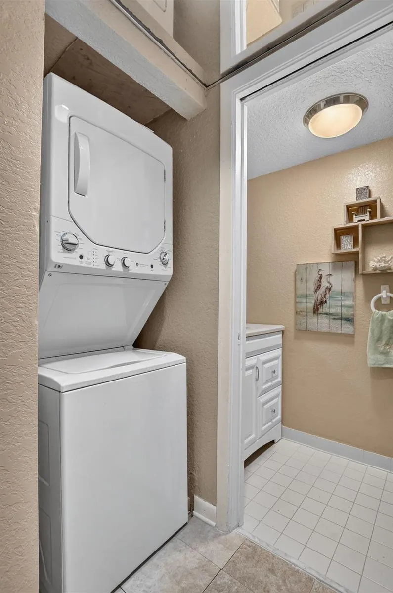 665 SE 21st Avenue #102 Deerfield Beach, FL 33441
