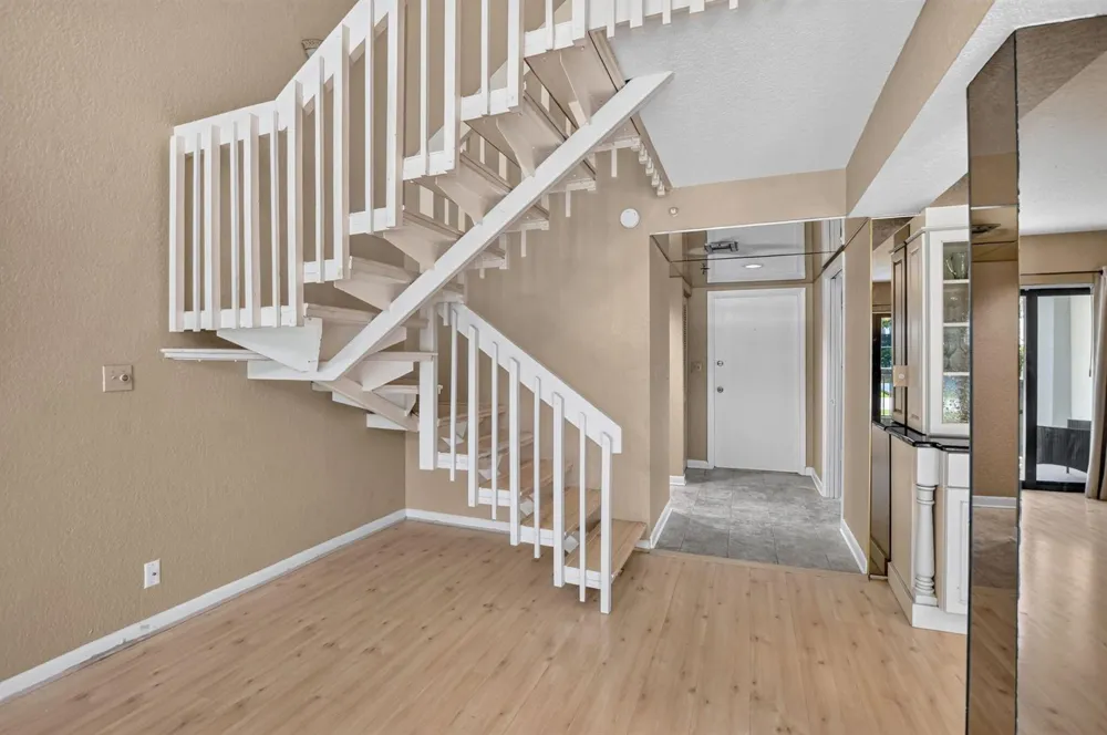 665 SE 21st Avenue #102 Deerfield Beach, FL 33441