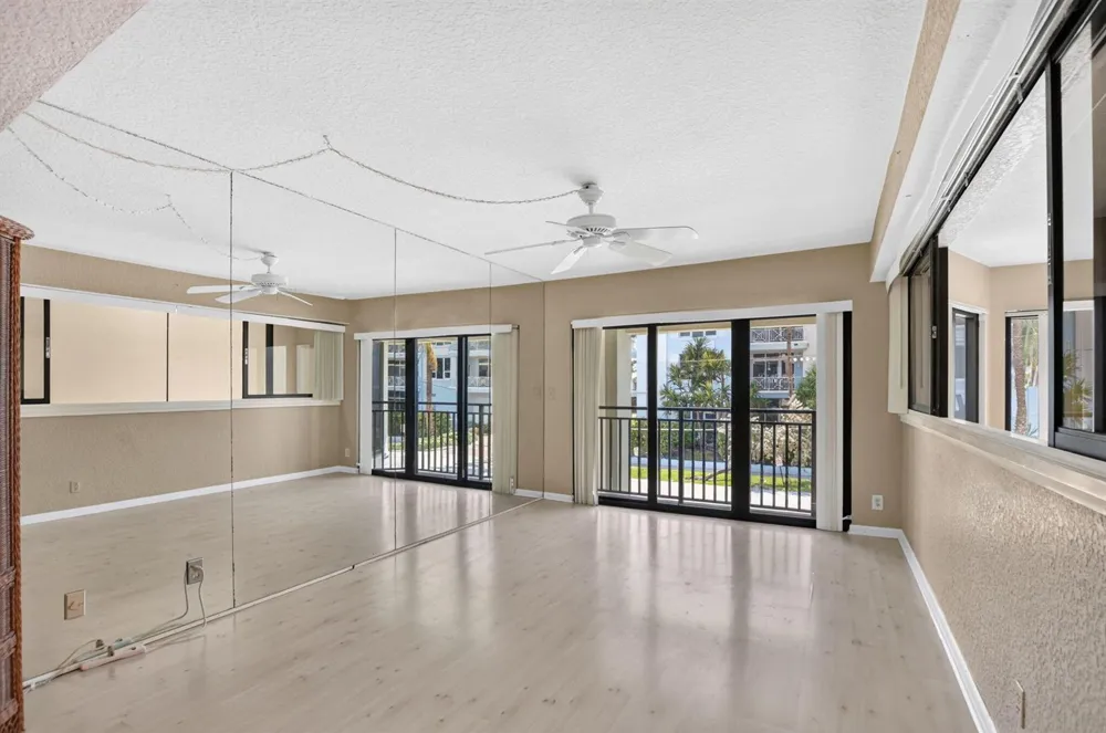 665 SE 21st Avenue #102 Deerfield Beach, FL 33441