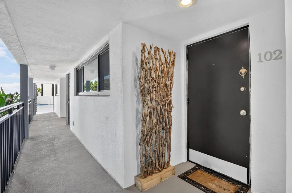 665 SE 21st Avenue #102 Deerfield Beach, FL 33441