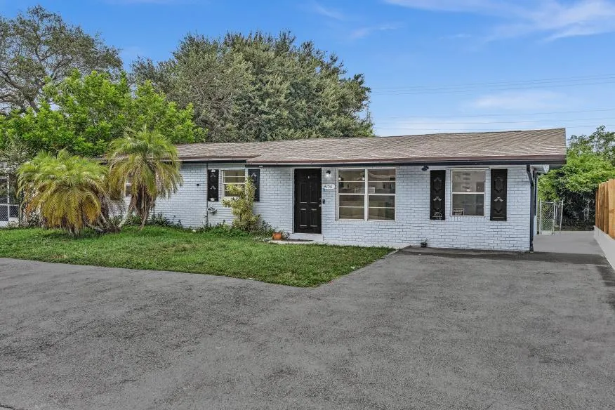 4156 SW 49TH COURT #0 Dania Beach, FL 33314