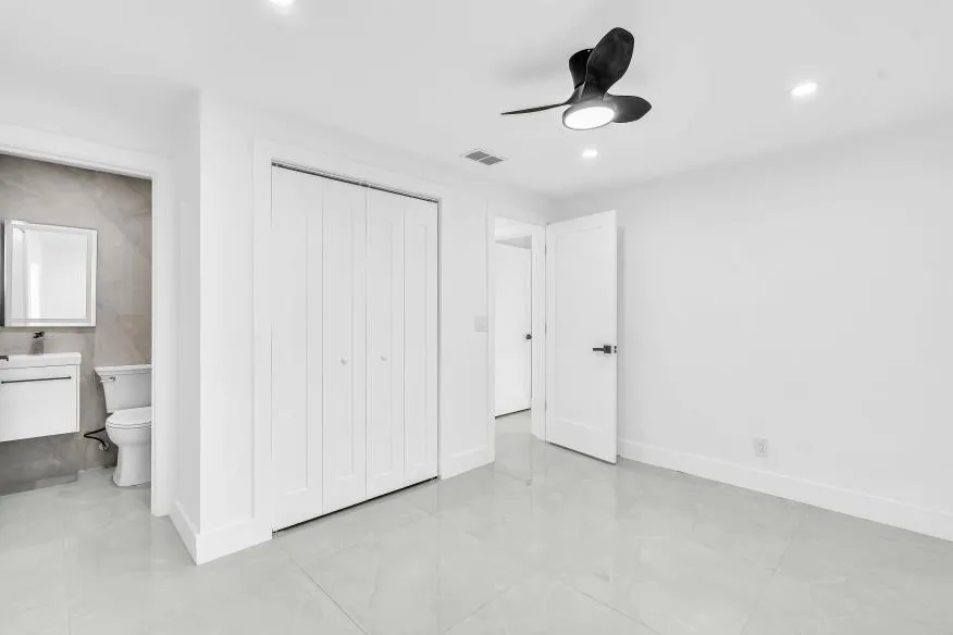 4156 SW 49TH COURT #0 Dania Beach, FL 33314