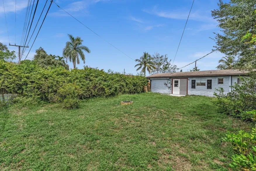 4156 SW 49TH COURT #0 Dania Beach, FL 33314