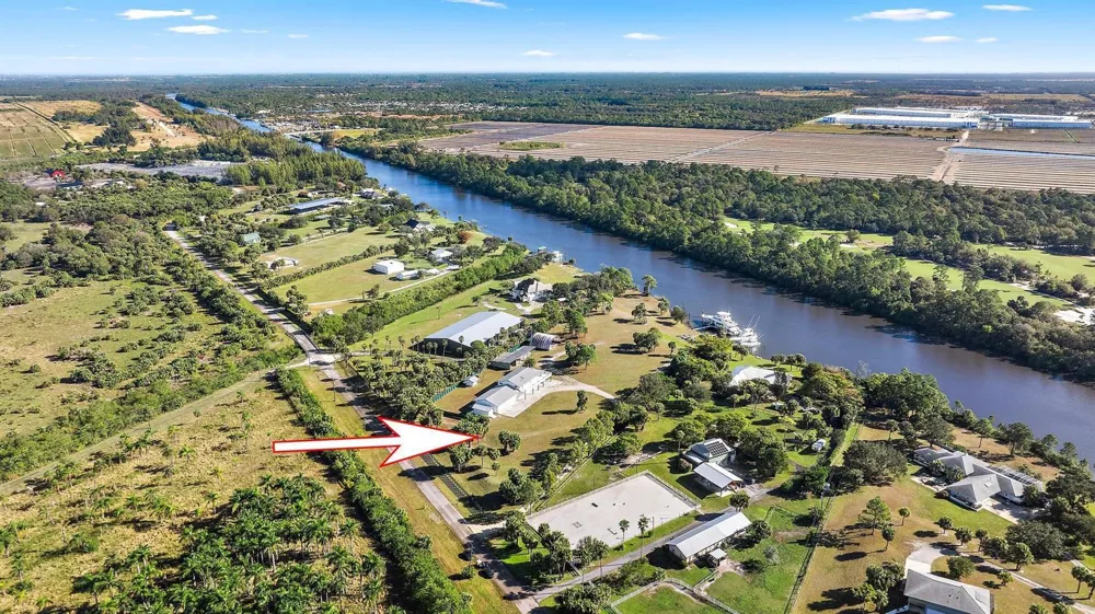 10275 SW GREEN RIDGE LANE Palm City, FL 34990