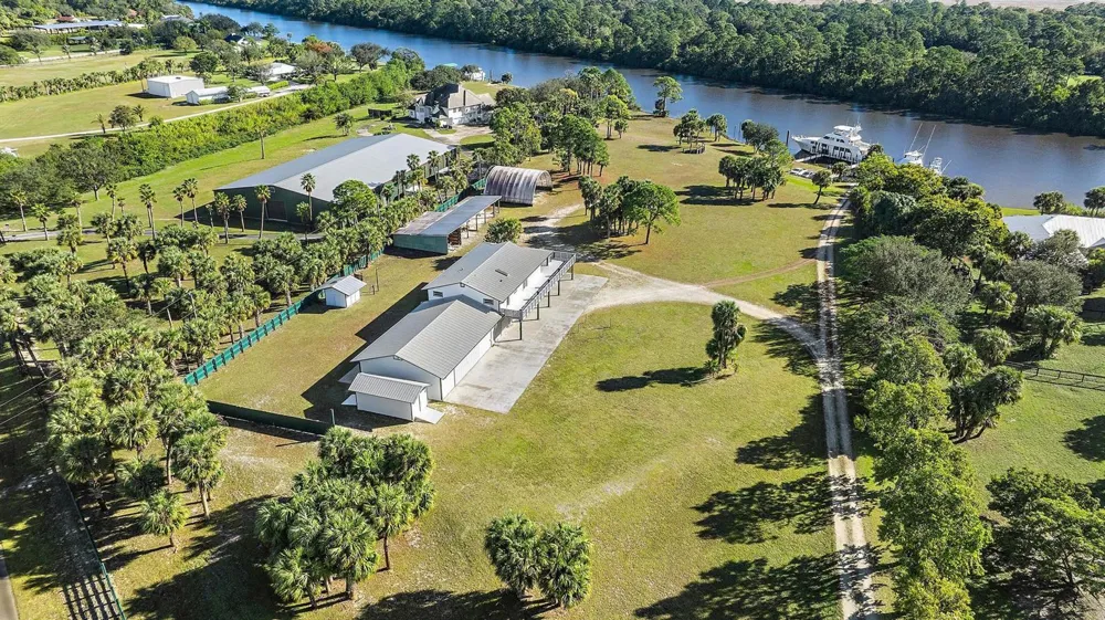 10275 SW GREEN RIDGE LANE Palm City, FL 34990