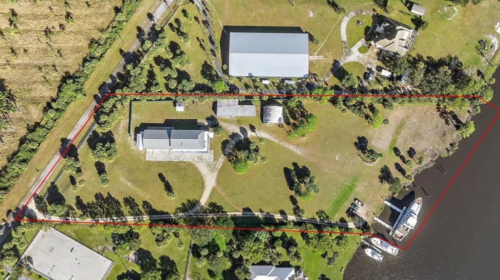 10275 SW GREEN RIDGE LANE Palm City, FL 34990