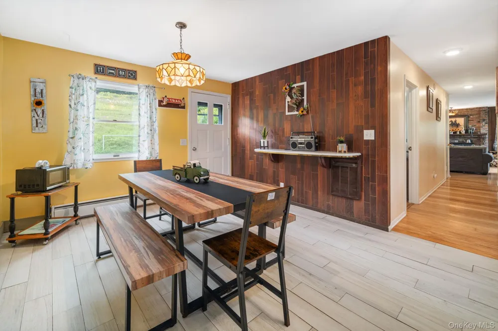 5206 Town Brook Road Stamford, NY 13788