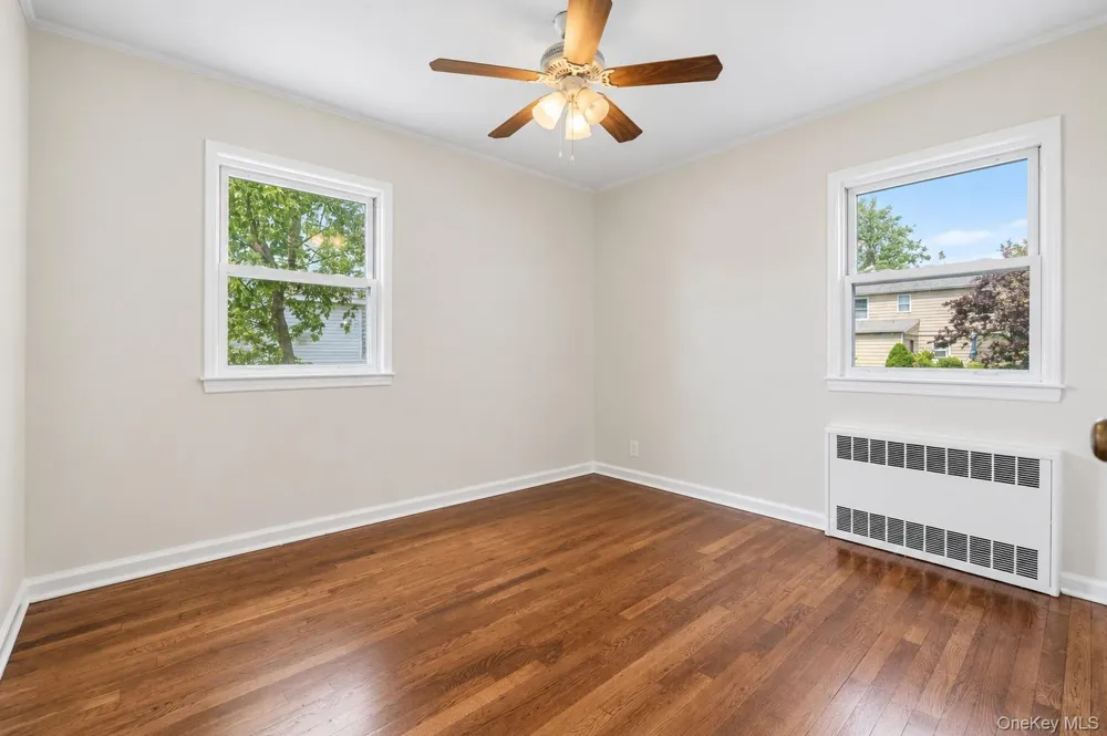 177 Toronto Avenue Massapequa, NY 11758