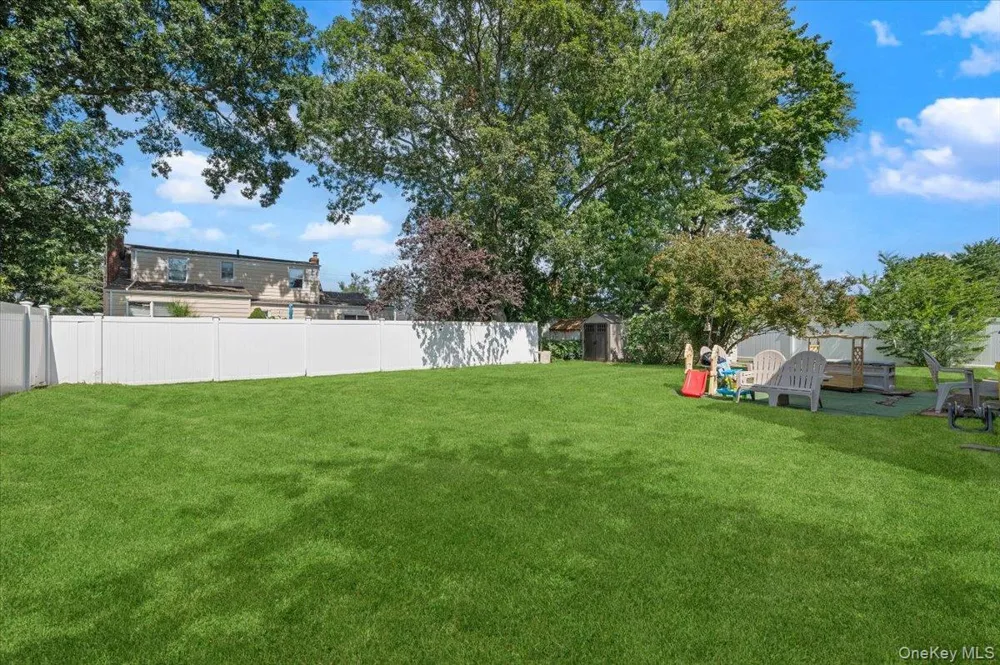 177 Toronto Avenue Massapequa, NY 11758