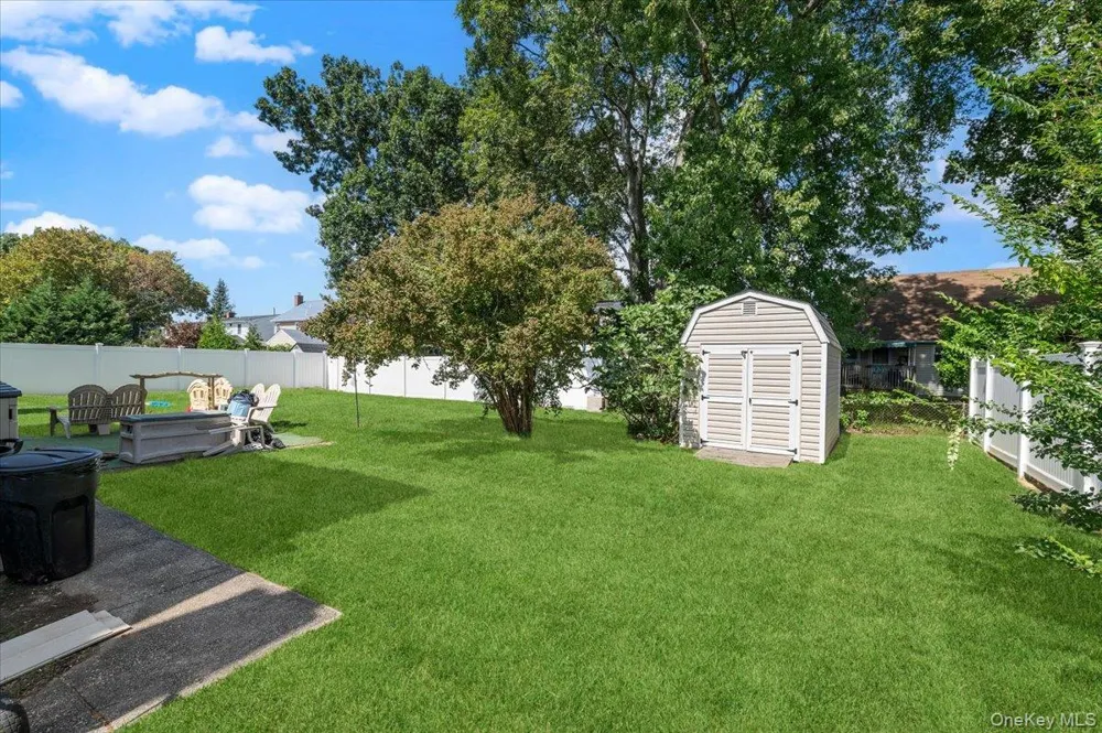 177 Toronto Avenue Massapequa, NY 11758