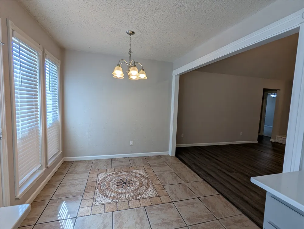 2727 Colonial Drive Carrollton, TX 75007