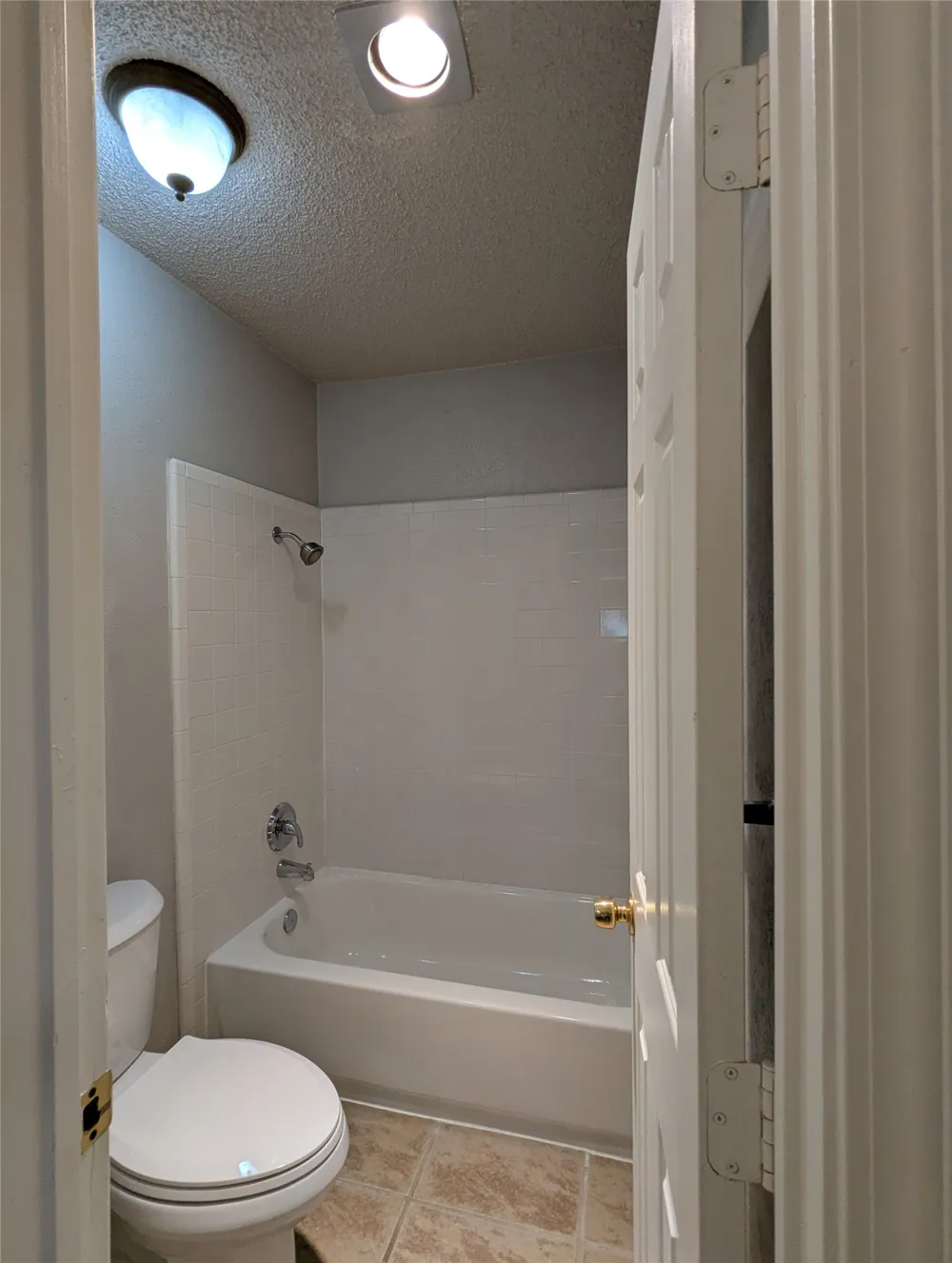 2727 Colonial Drive Carrollton, TX 75007