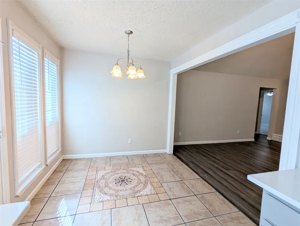 2727 Colonial Drive Carrollton, TX 75007
