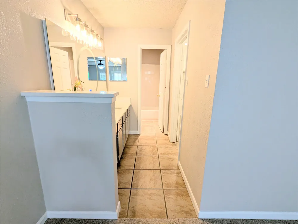 2727 Colonial Drive Carrollton, TX 75007