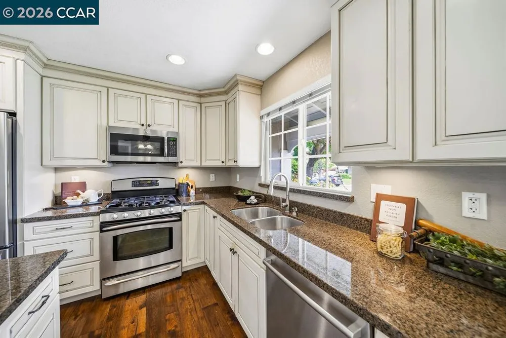 169 Venado Corte Walnut Creek, CA 94598