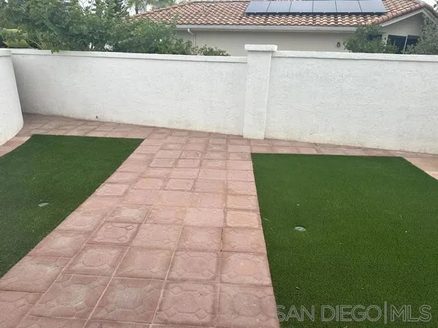 15859 Riparian Rd Poway, CA 92064