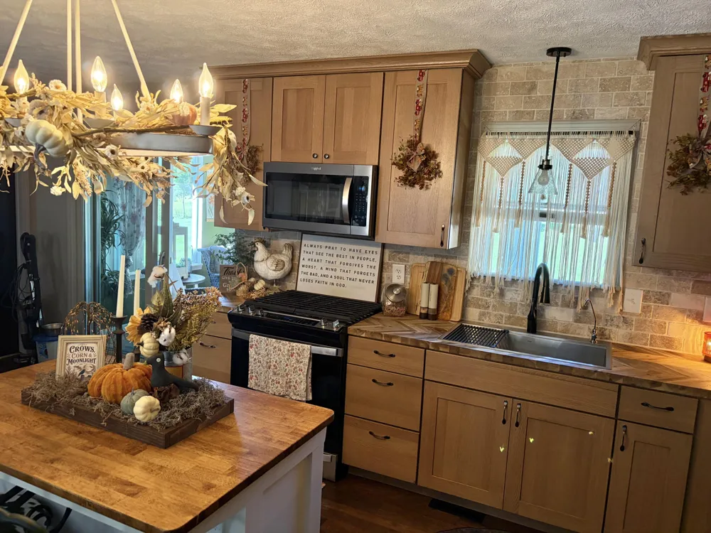 6300 S Bradley Road Bellevue, MI 49021