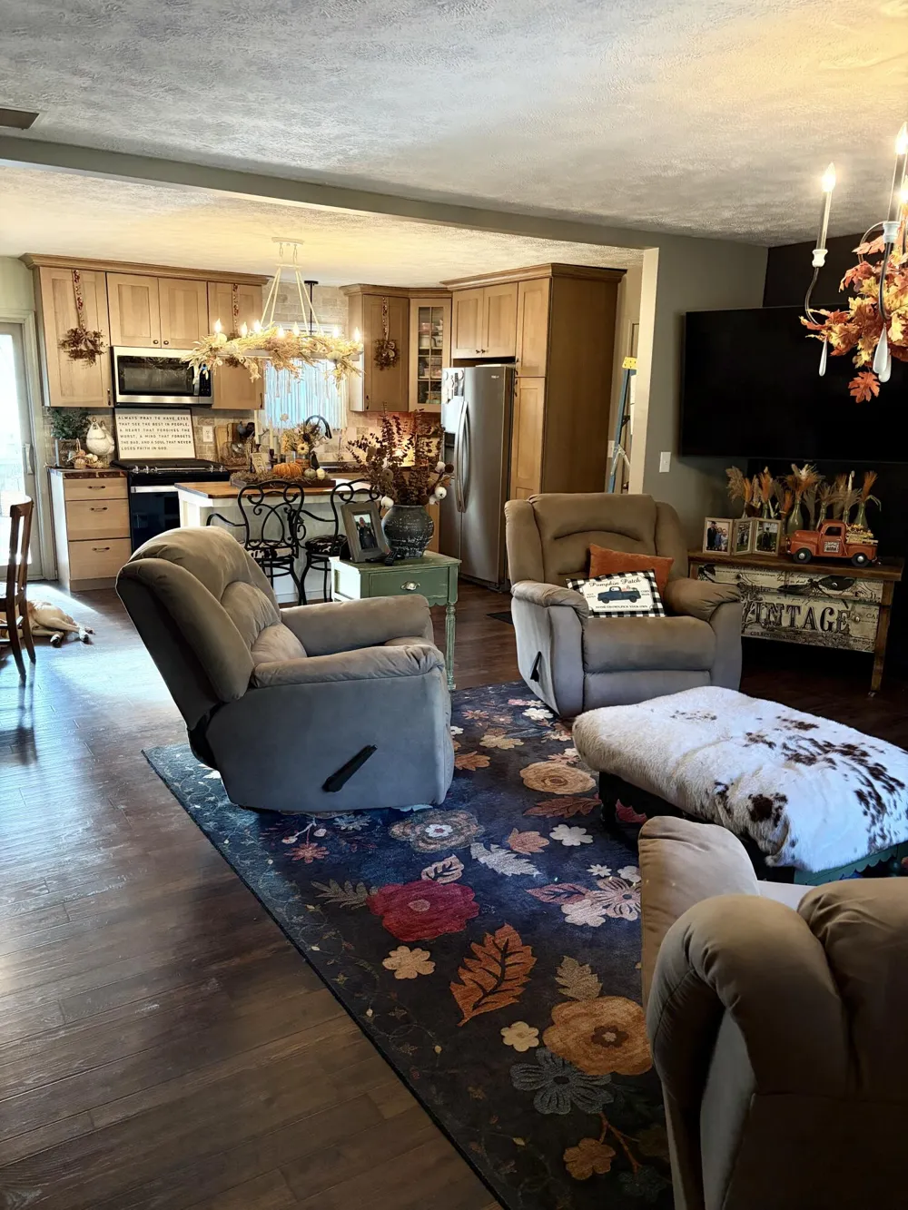 6300 S Bradley Road Bellevue, MI 49021