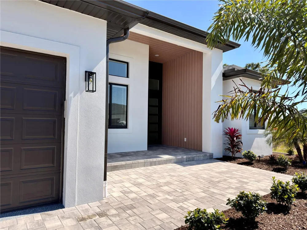 210 TOURNAMENT ROAD Rotonda West, FL 33947
