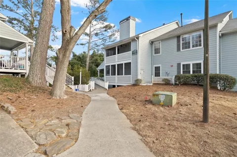 4120 Riverlook Parkway SE #203