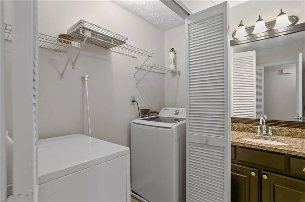 4120 Riverlook Parkway SE #203 Marietta, GA 30067
