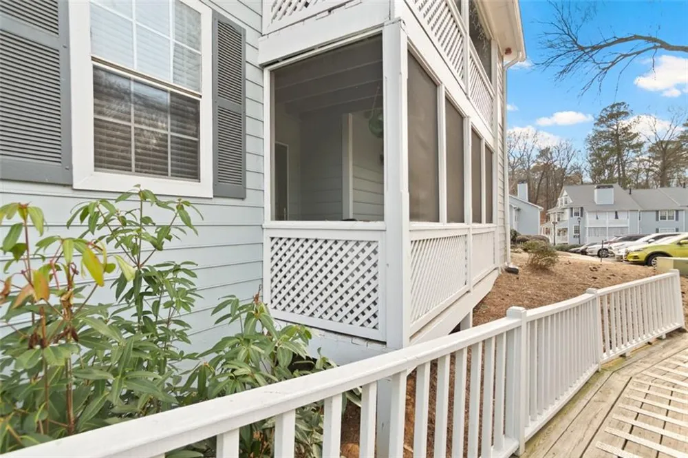 4120 Riverlook Parkway SE #203 Marietta, GA 30067