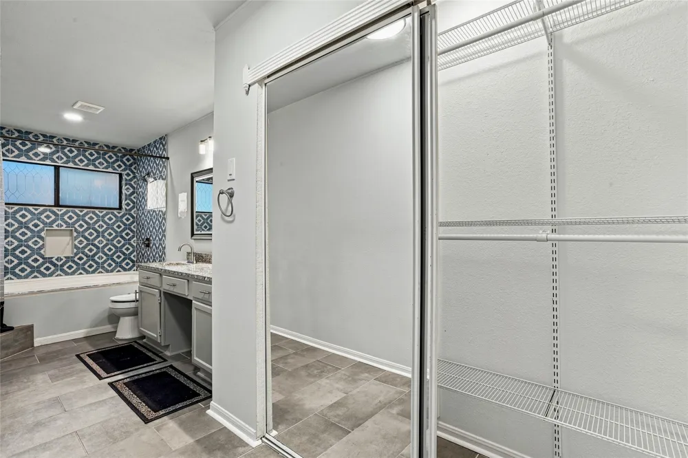 6813 Hickory Creek Plano, TX 75023