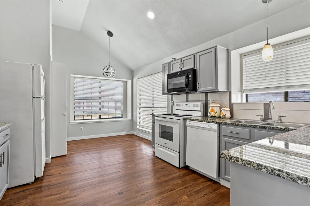 6813 Hickory Creek Plano, TX 75023