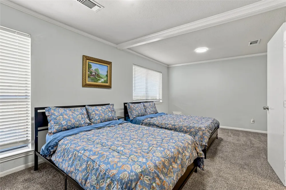 6813 Hickory Creek Plano, TX 75023