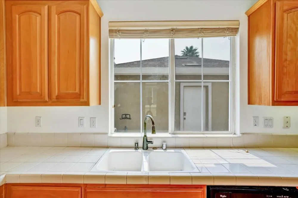 7820 Zilli Drive Tracy, CA 95304