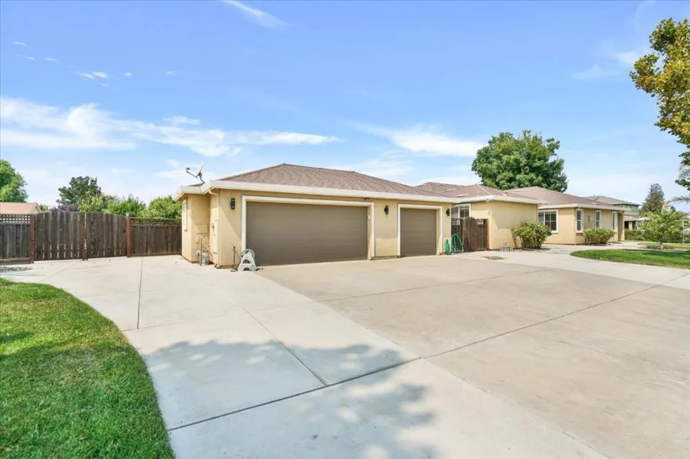 7820 Zilli Drive Tracy, CA 95304