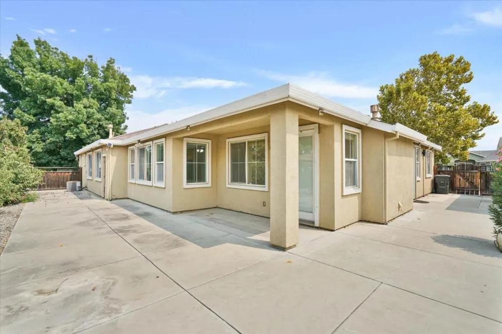 7820 Zilli Drive Tracy, CA 95304