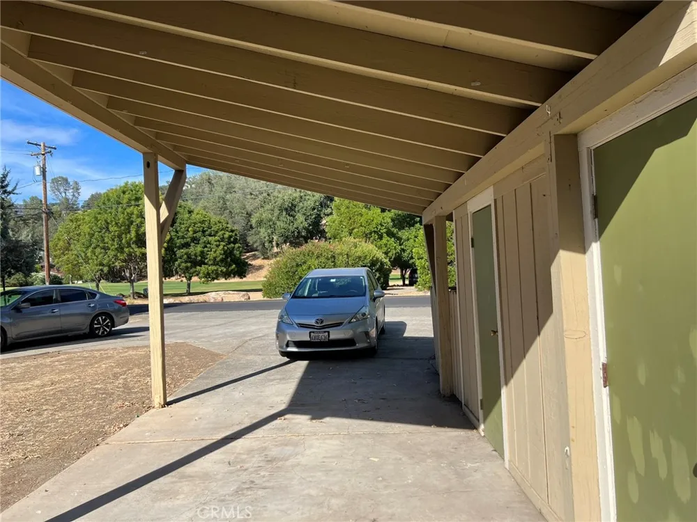 19783 Oak Flat #A Hidden Valley Lake, CA 95467