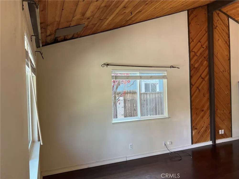 19783 Oak Flat #A Hidden Valley Lake, CA 95467