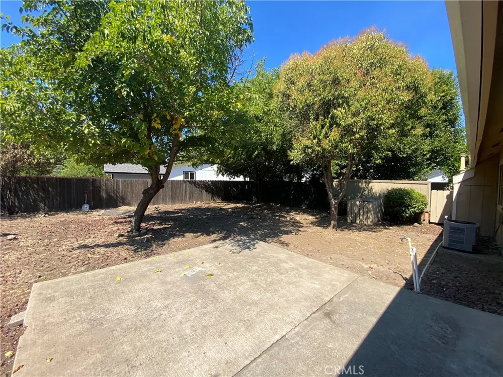 19783 Oak Flat #A Hidden Valley Lake, CA 95467