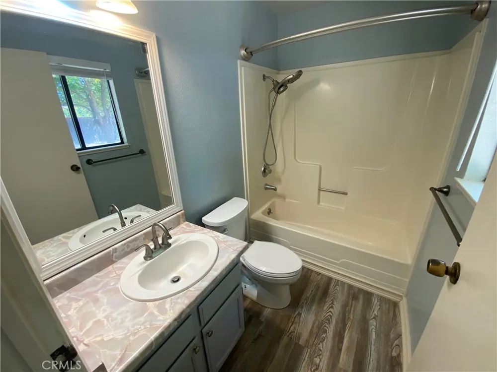 19783 Oak Flat #A Hidden Valley Lake, CA 95467