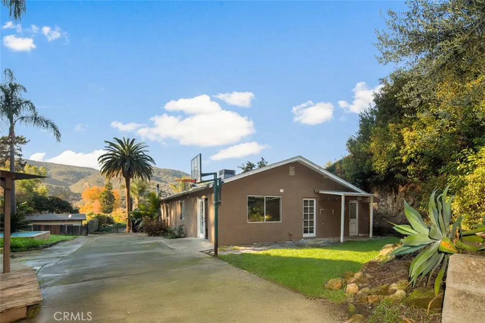 21431 Stans Lane Laguna Beach, CA 92651