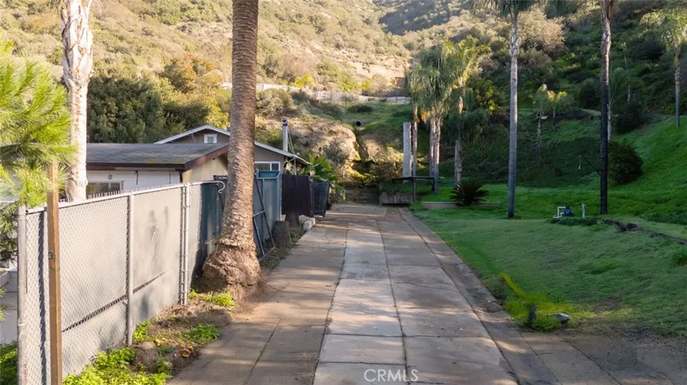 21431 Stans Lane Laguna Beach, CA 92651